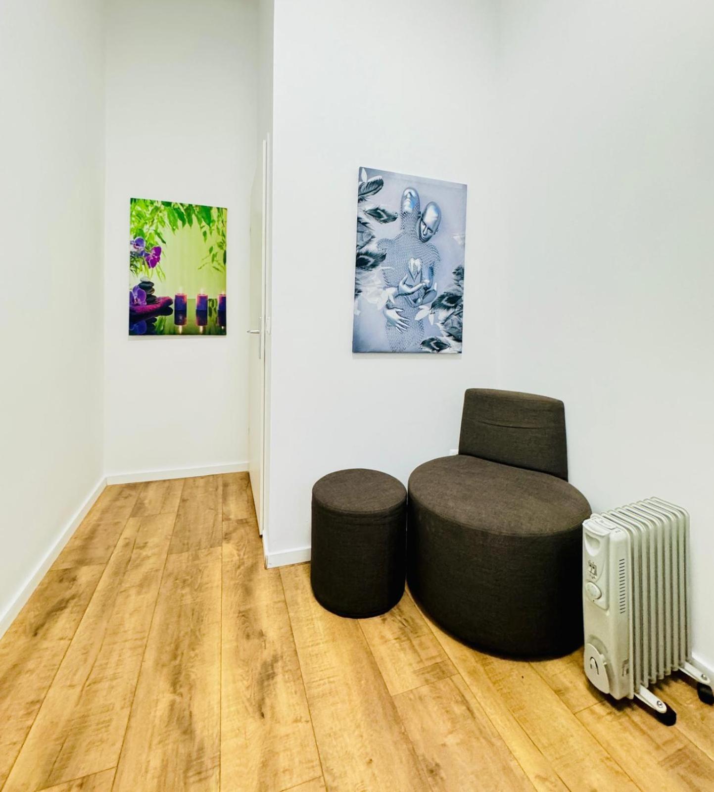 Cozy 9Br Shared Apartment, Only 12Min Walk To Augarten Вена Экстерьер фото